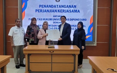 Penandatangan Naskah Perjanjian Kerjasama Fakultas Hukum Undip dengan Sekolah Hukum dan Studi Internasional Universitas Prasetiya Mulya